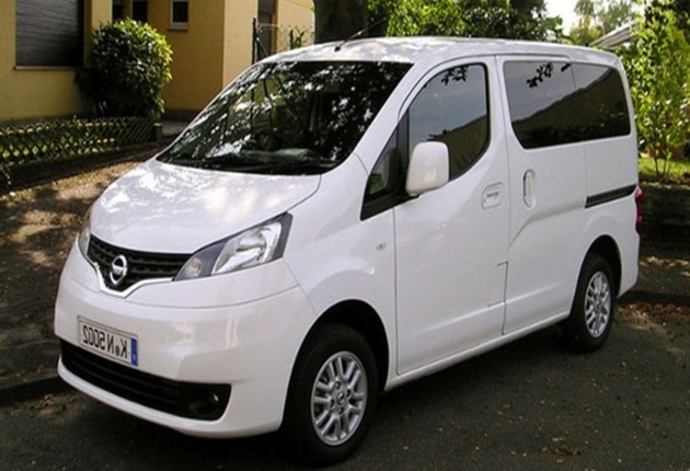 Hire Nissan Mini Van 6-Seater