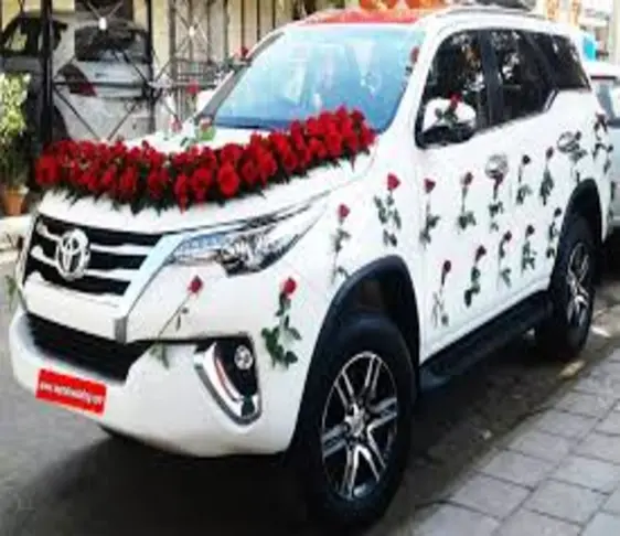 Luxury Car for Wedding