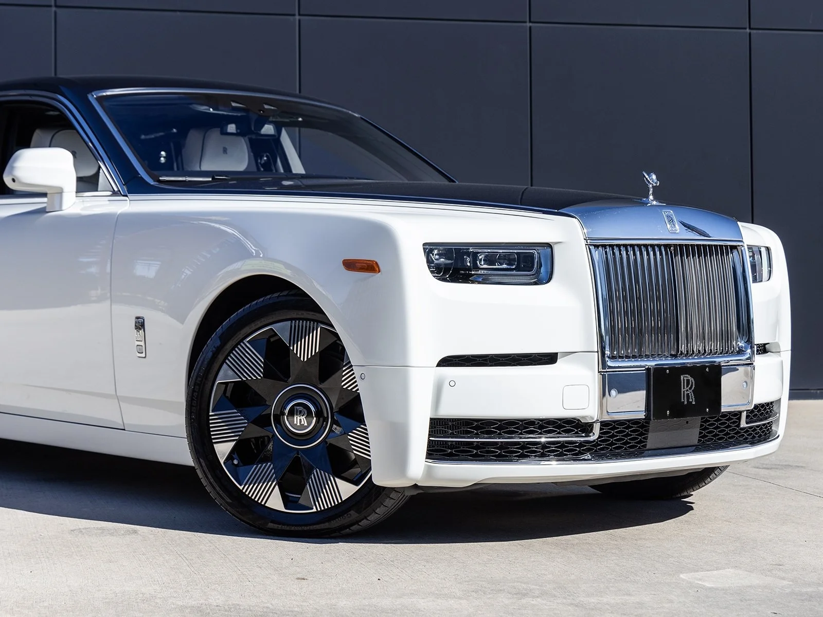 Luxury Car for Airport Transfers