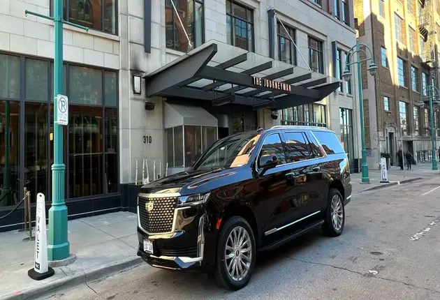 marcedes benz car for Airport Transfers